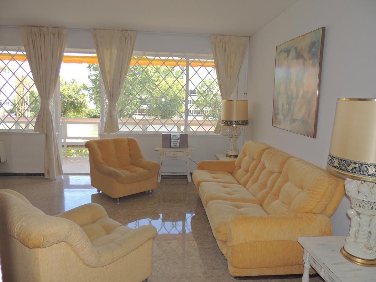 Eurosol Carihuela Beach Torremolinos Buitenkant foto