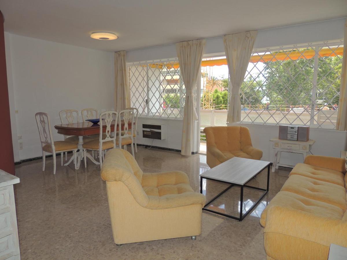 Eurosol Carihuela Beach Torremolinos Buitenkant foto