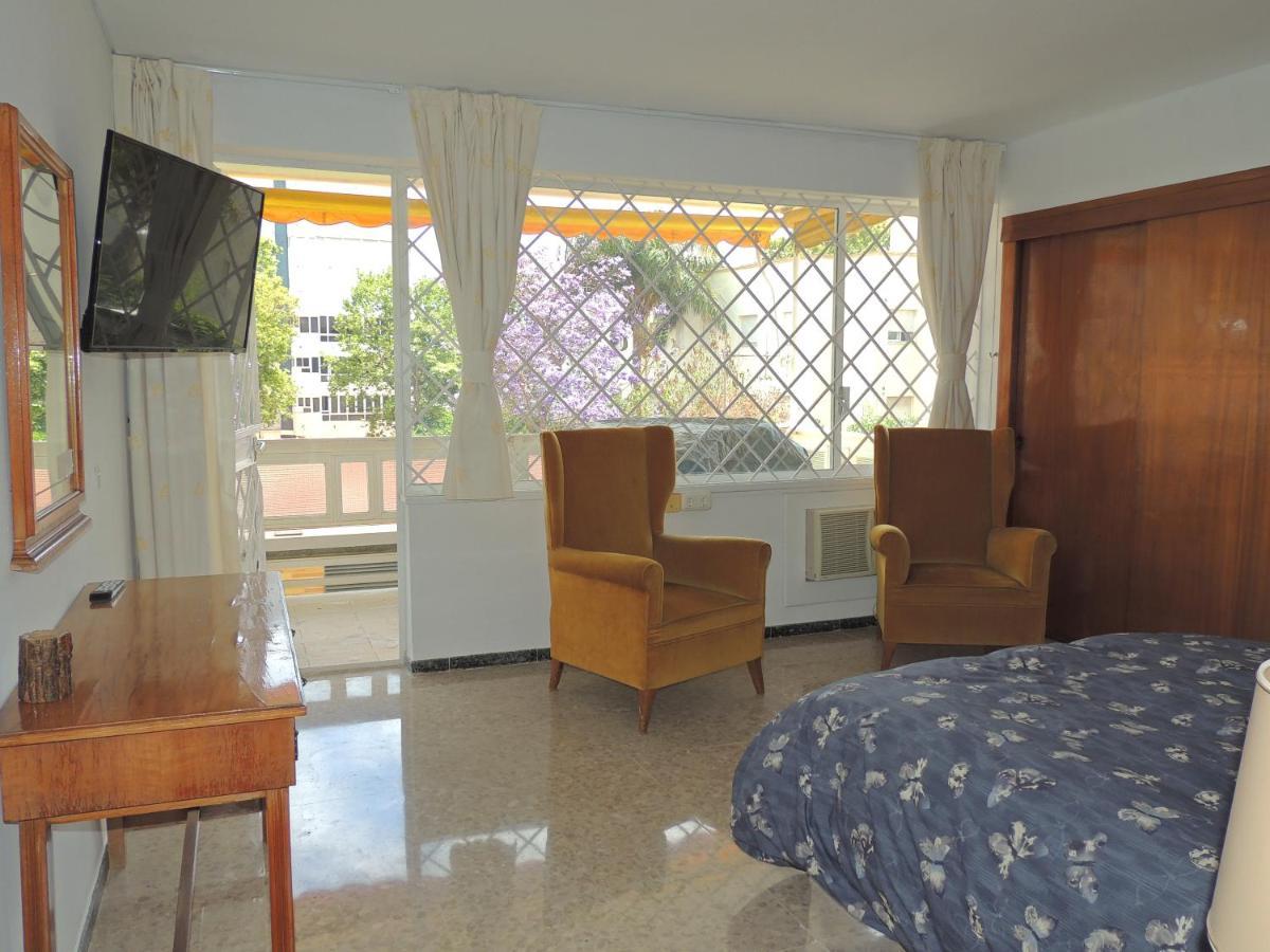 Eurosol Carihuela Beach Torremolinos Buitenkant foto